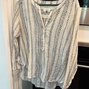 LOFT Black and Cream Patterned Blouse